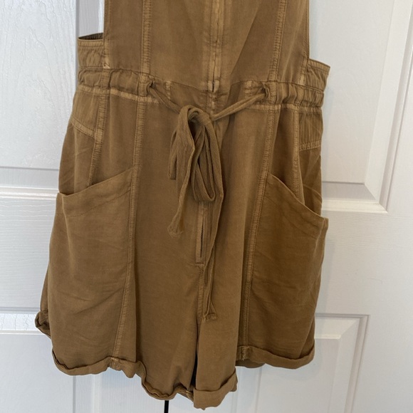 Free People Palm Valley Shortall - Picture 4 of 9